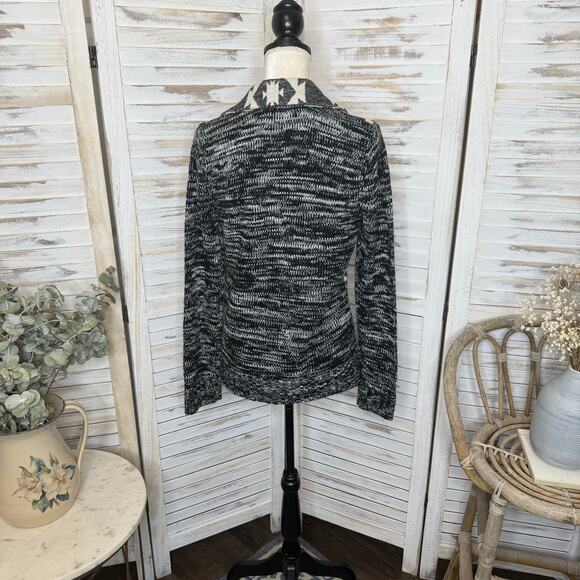 SKIES ARE BLUE Women's Medium Knit Blazer Aztec Southwest Black White Cardigan - Picture 10 of 12
